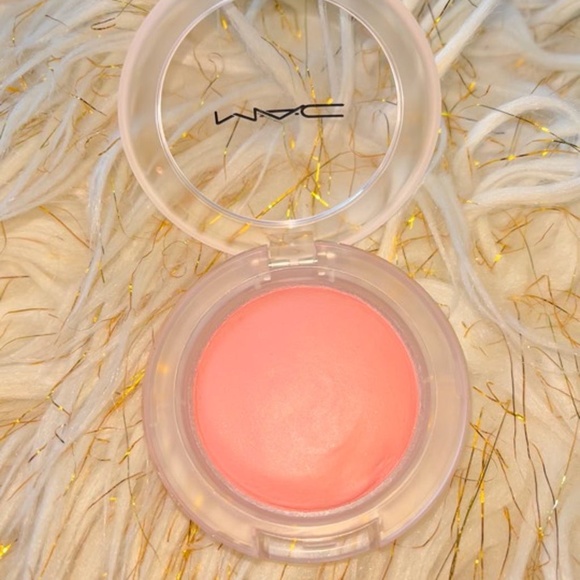 MAC Cosmetics Glow Play Blush Cheeky Devil - Picture 4 of 5